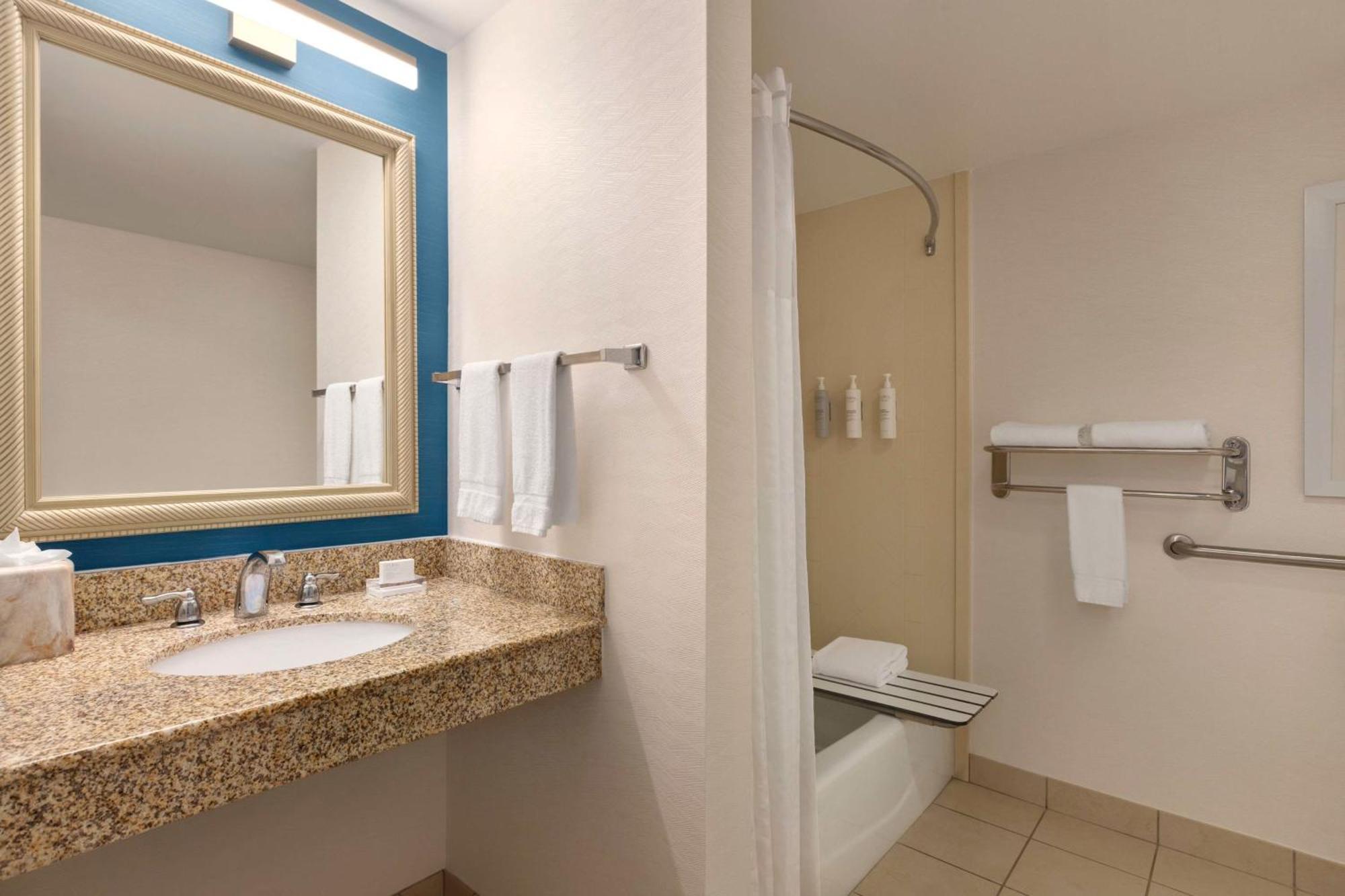 Hilton Garden Inn Fort Myers Airport/Fgcu Екстер'єр фото