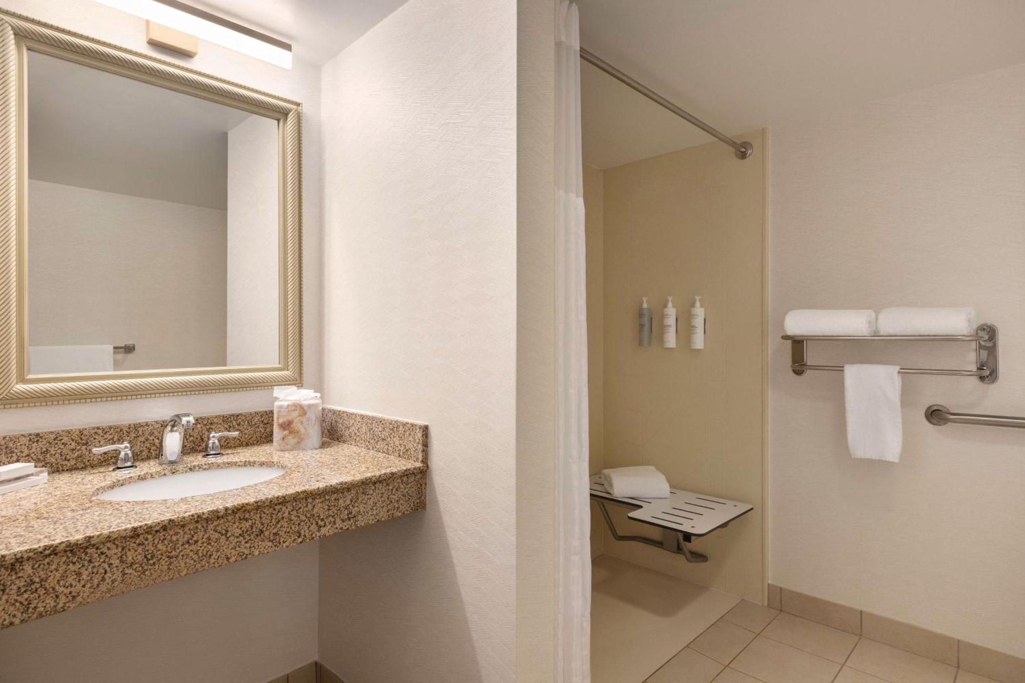Hilton Garden Inn Fort Myers Airport/Fgcu Екстер'єр фото