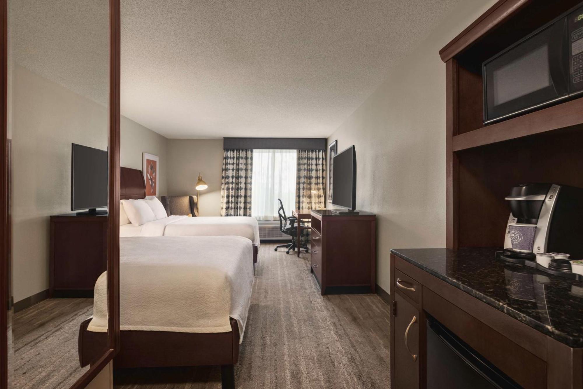 Hilton Garden Inn Fort Myers Airport/Fgcu Екстер'єр фото